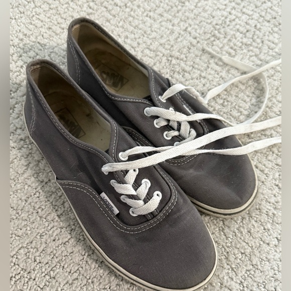 Vans Kid’s Grey Sneakers Size 2 - Picture 3 of 7